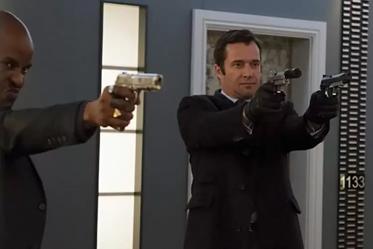 「その女諜報員 アレックス」Hlomla Dandala & ジェームズ・ピュアフォイの画像