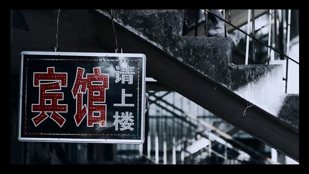 カラスたちの夜の画像