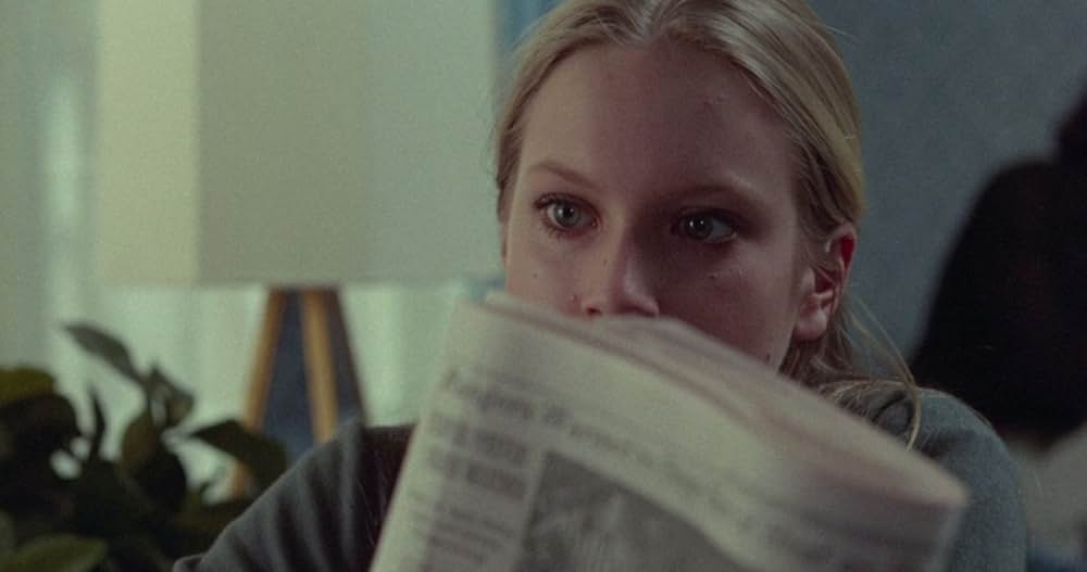 The People Next Door（原題）の画像