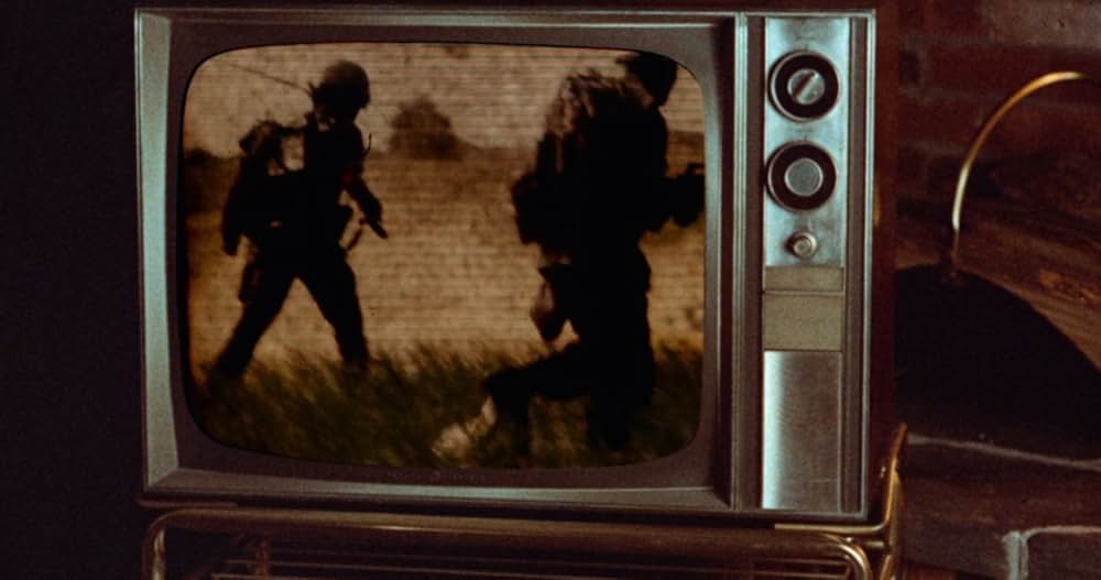 The People Next Door（原題）の画像