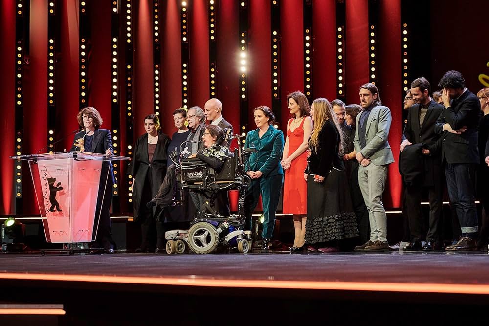 タッチ・ミー・ノット～ローラと秘密のカウンセリング～の画像