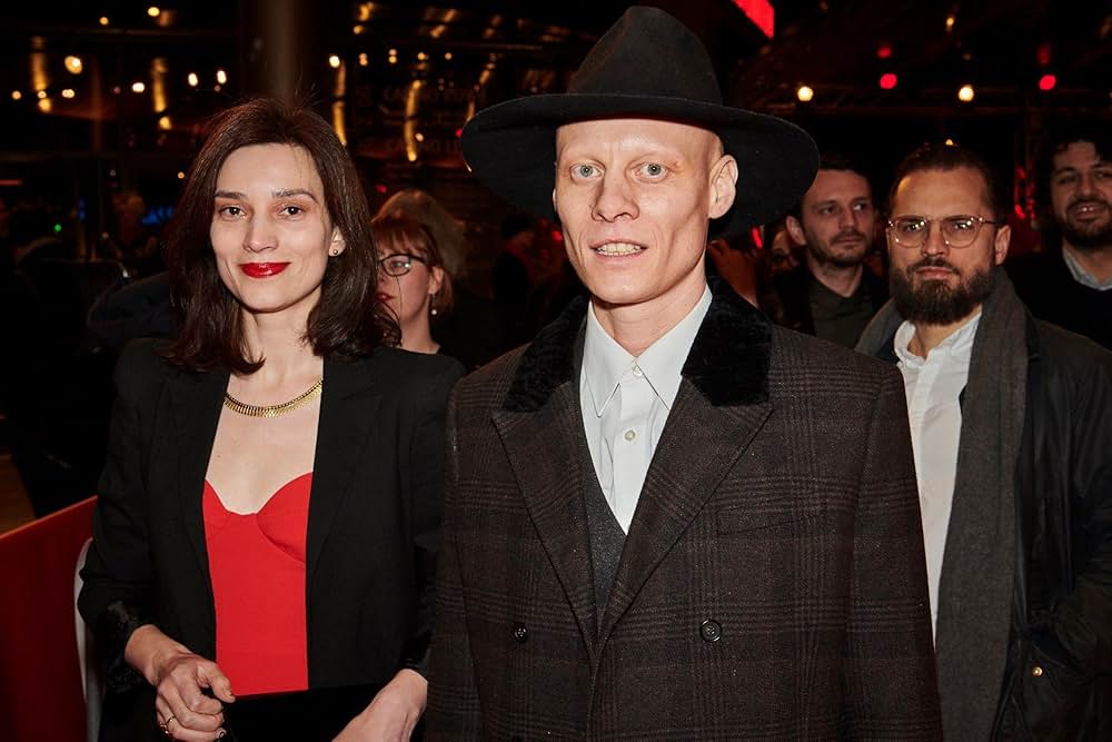 タッチ・ミー・ノット～ローラと秘密のカウンセリング～の画像