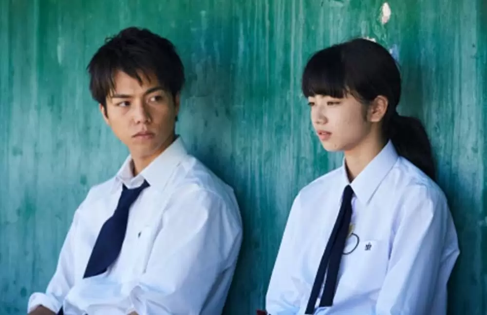 「溺れるナイフ」重岡大毅 & 小松菜奈の画像