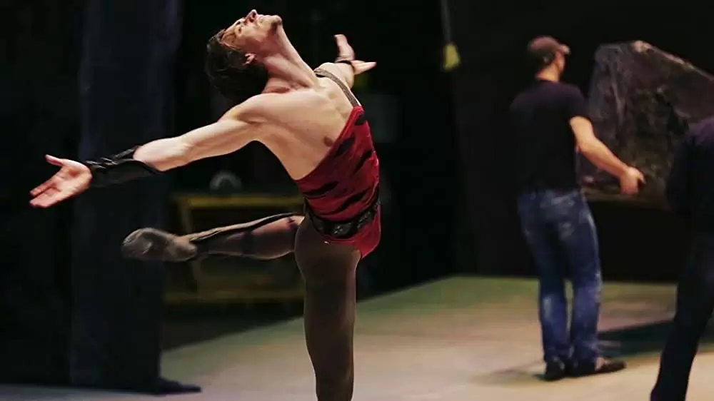 「ダンサー、セルゲイ・ポルーニン 世界一優雅な野獣」セルゲイ・ポルーニンの画像