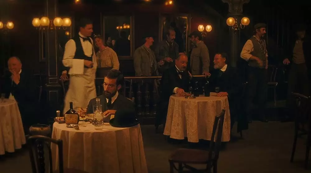 ミッドナイト・イン・パリの画像