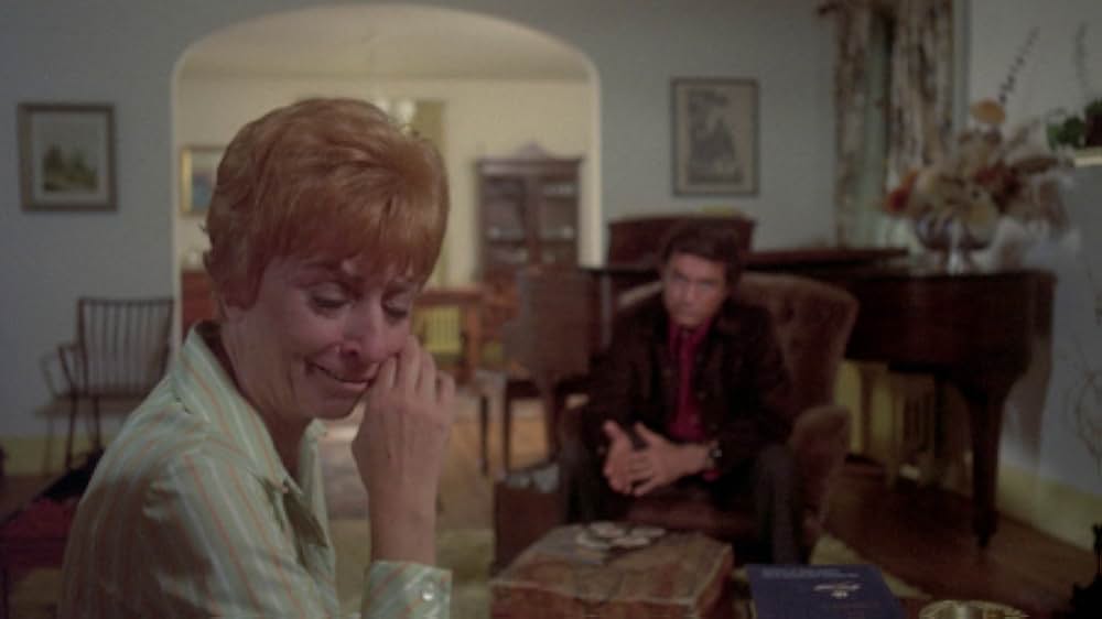 Man on a Swing（原題）の画像