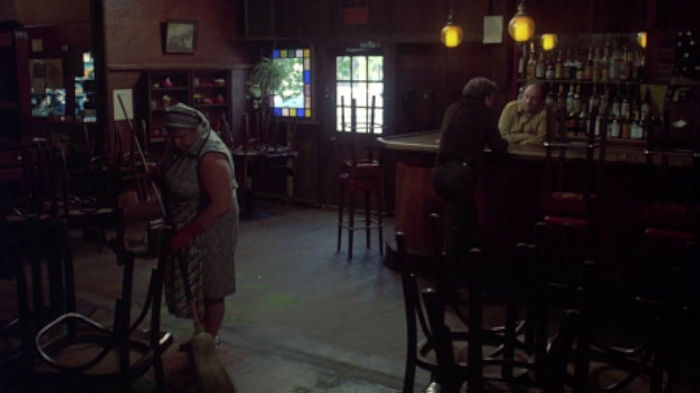 Man on a Swing（原題）の画像