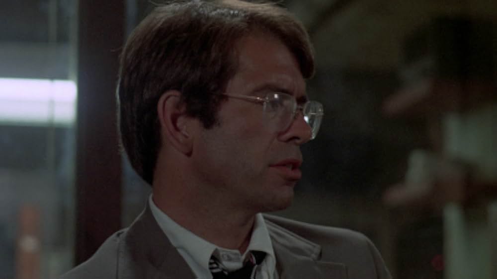 Man on a Swing（原題）の画像