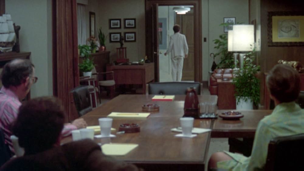 Man on a Swing（原題）の画像