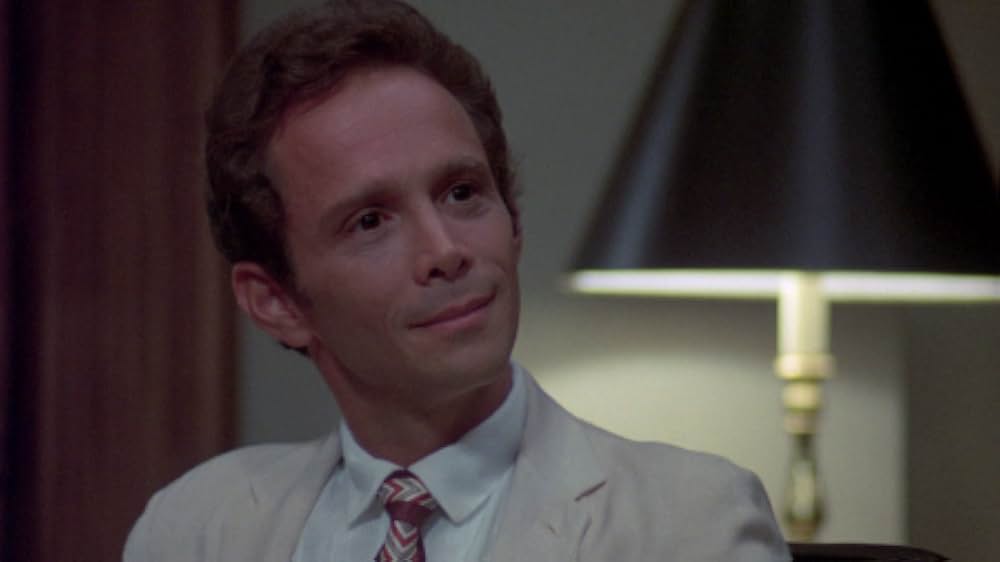 Man on a Swing（原題）の画像