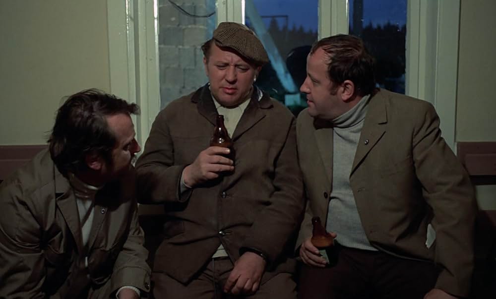 競技場の裸の男の画像