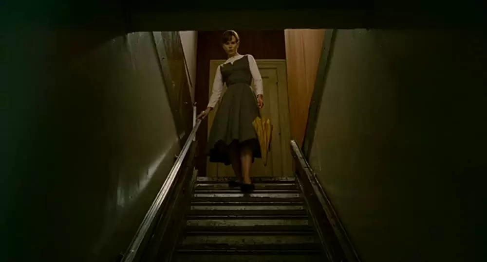 毛皮のエロス ダイアン・アーバス 幻想のポートレートの画像