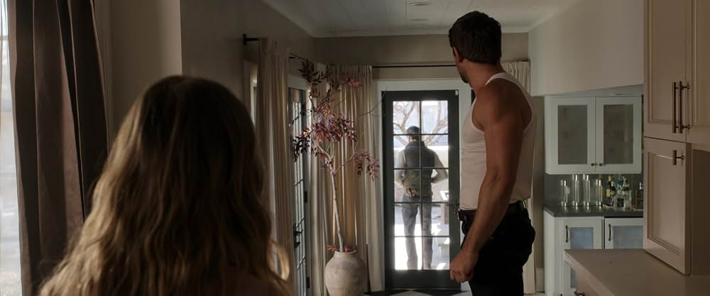 The Housemaid（原題）の画像