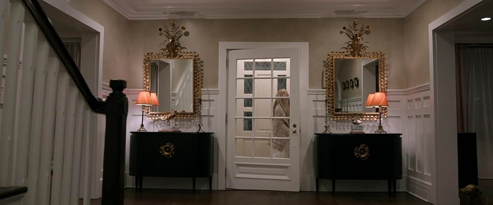 The Housemaid（原題）の画像