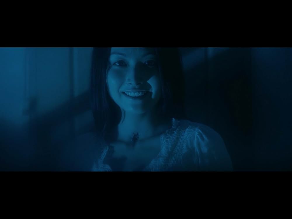 クロユリ団地の画像