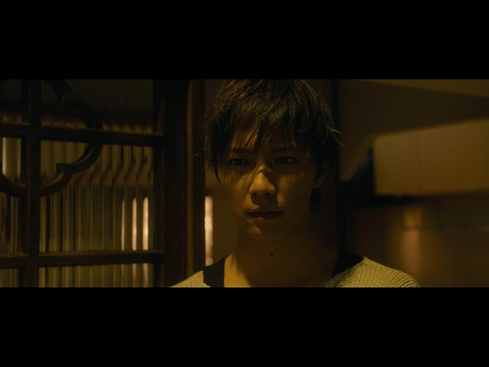 クロユリ団地の画像