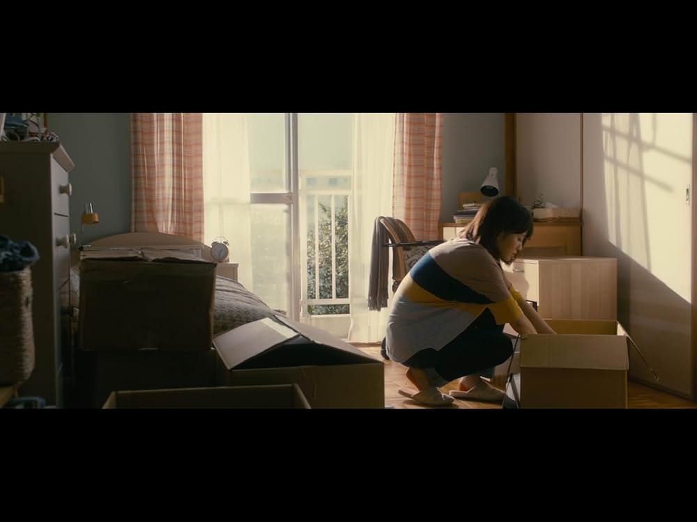 クロユリ団地の画像