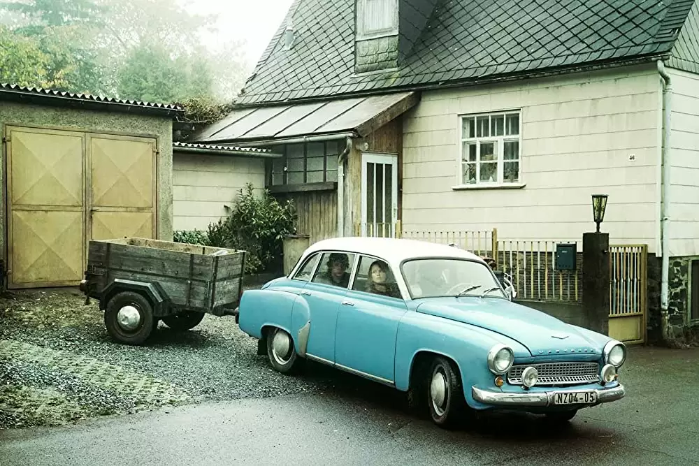 「バルーン 奇蹟の脱出飛行」カロリーヌ・シュッヘ & フリードリヒ・ミッケ & Jonas Holdenriederの画像