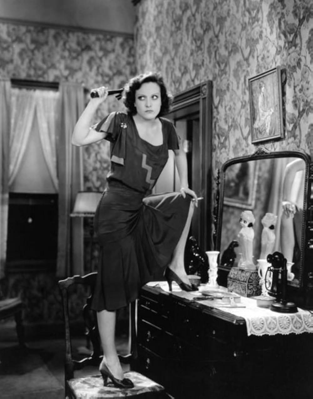 デパートの横顔の画像