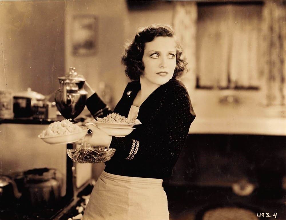 デパートの横顔の画像