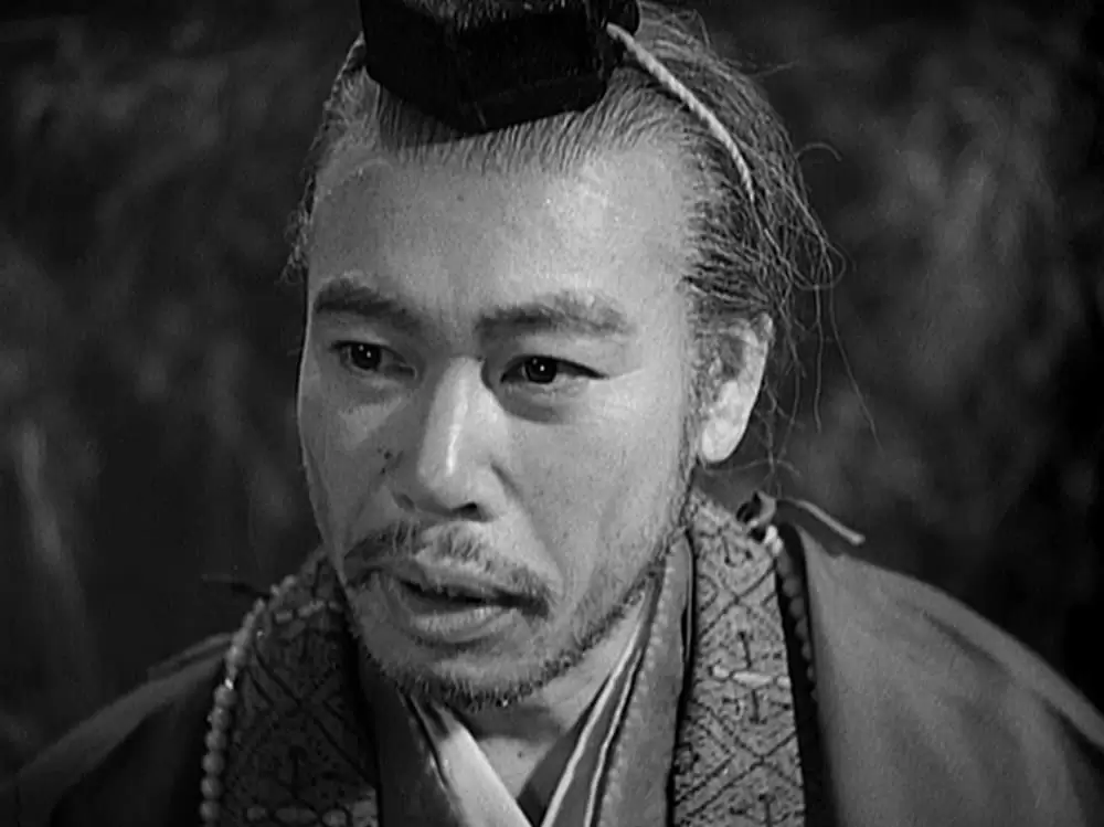 「虎の尾を踏む男達」志村喬の画像