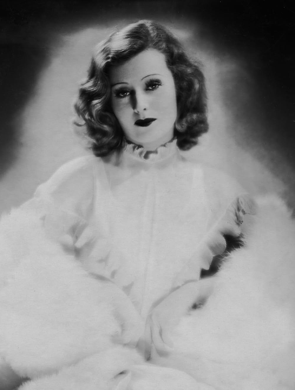 踊る奥様の写真