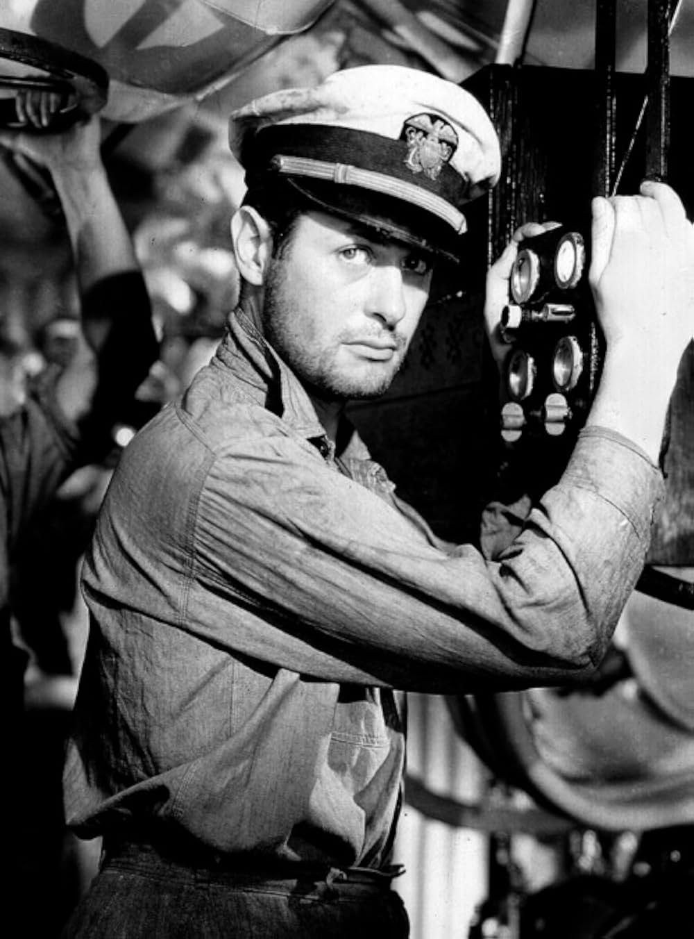 ヘル・ビロウの画像