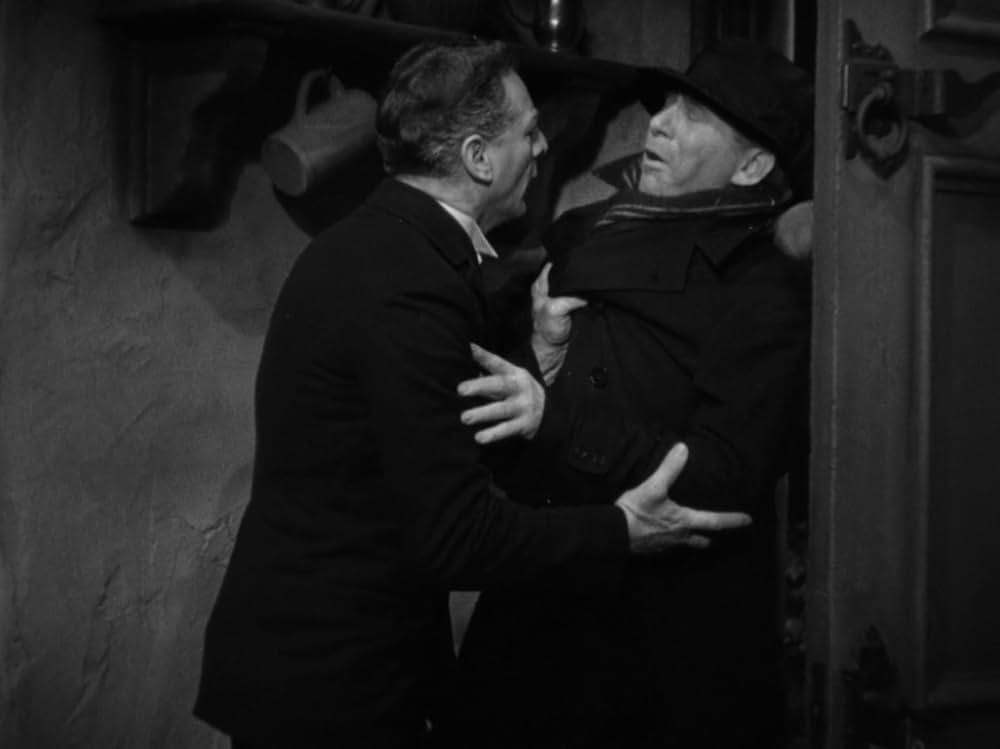 青い部屋の画像