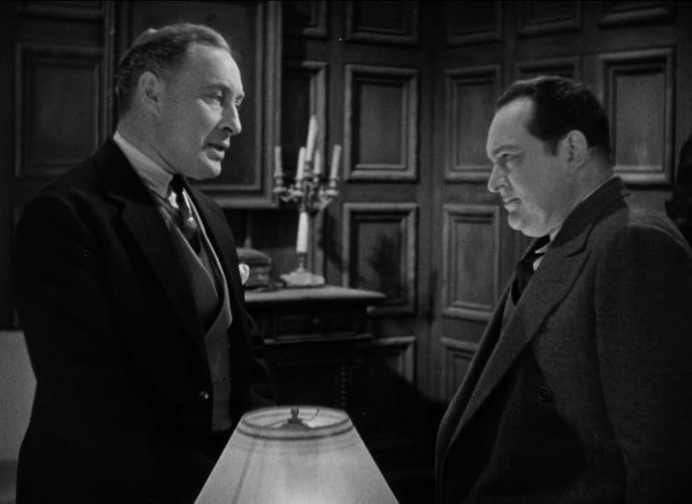 青い部屋の画像