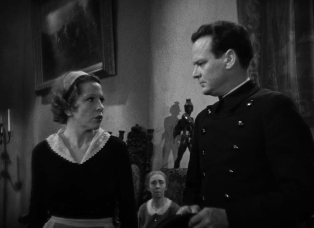 青い部屋の画像