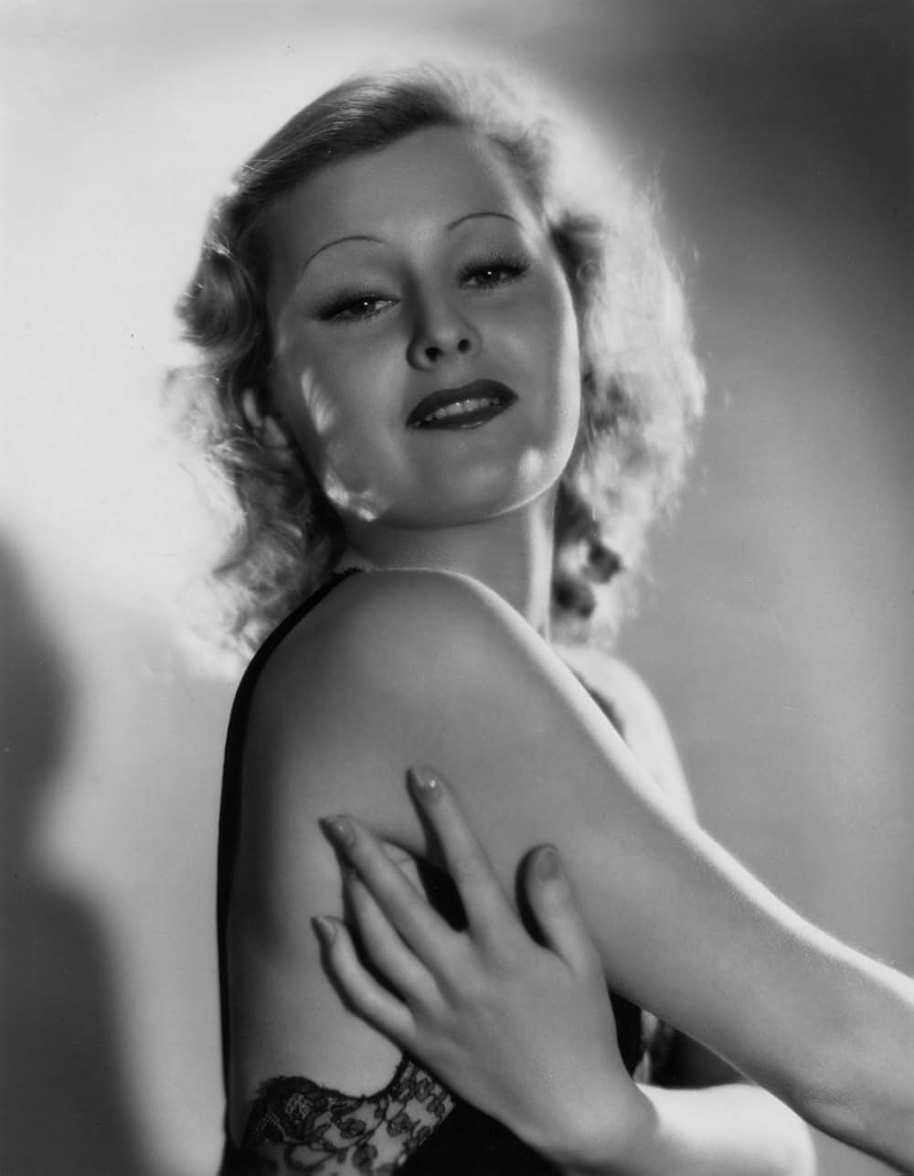 裏切る唇の画像