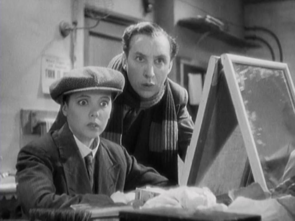 First a Girl（原題）の画像