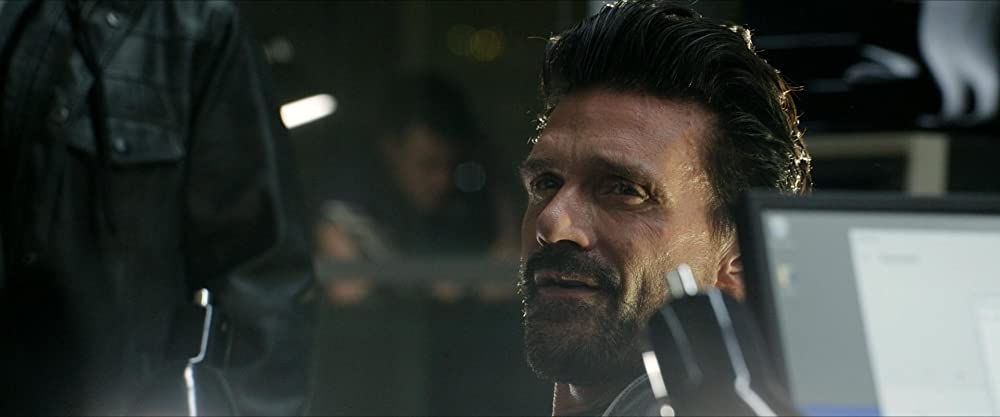 ブラック アンド ブルーの画像