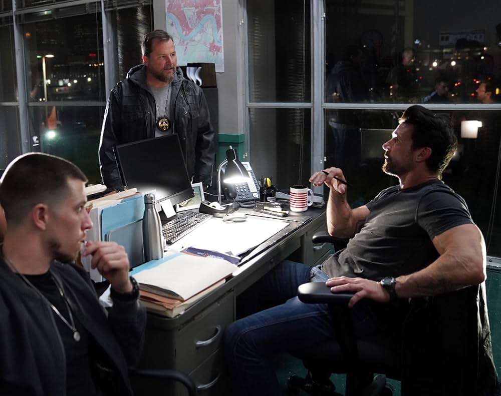 ブラック アンド ブルーの画像