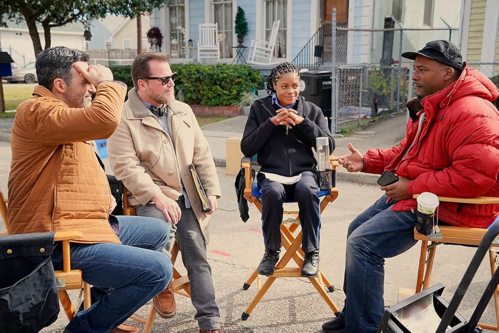 ブラック アンド ブルーの画像