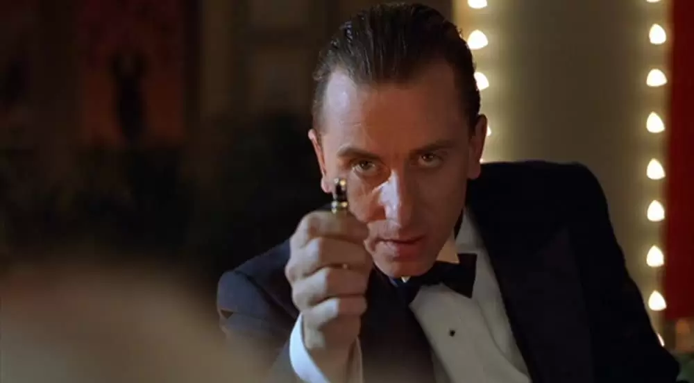 「神に選ばれし無敵の男」ティム・ロスの画像