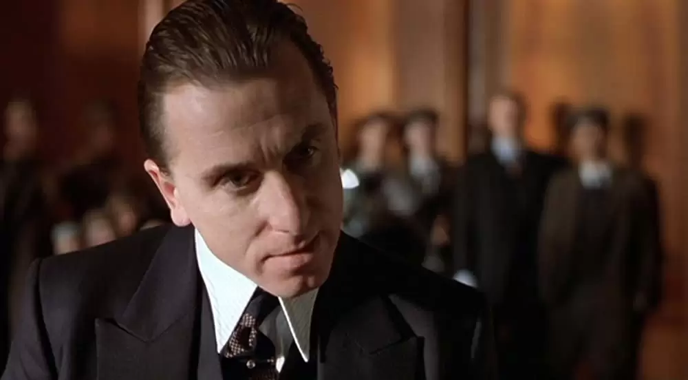 「神に選ばれし無敵の男」ティム・ロスの画像