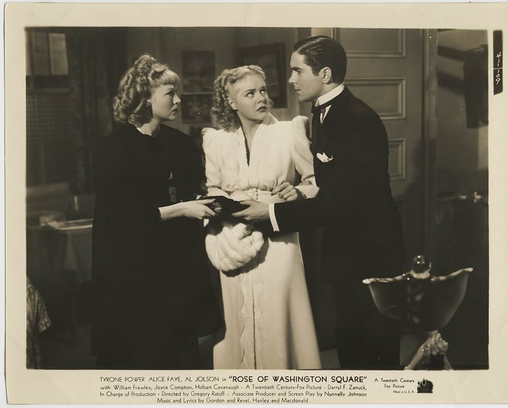 ワシントン広場の薔薇の画像