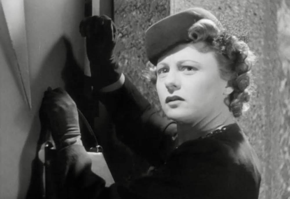 They Came to a City（原題）の画像