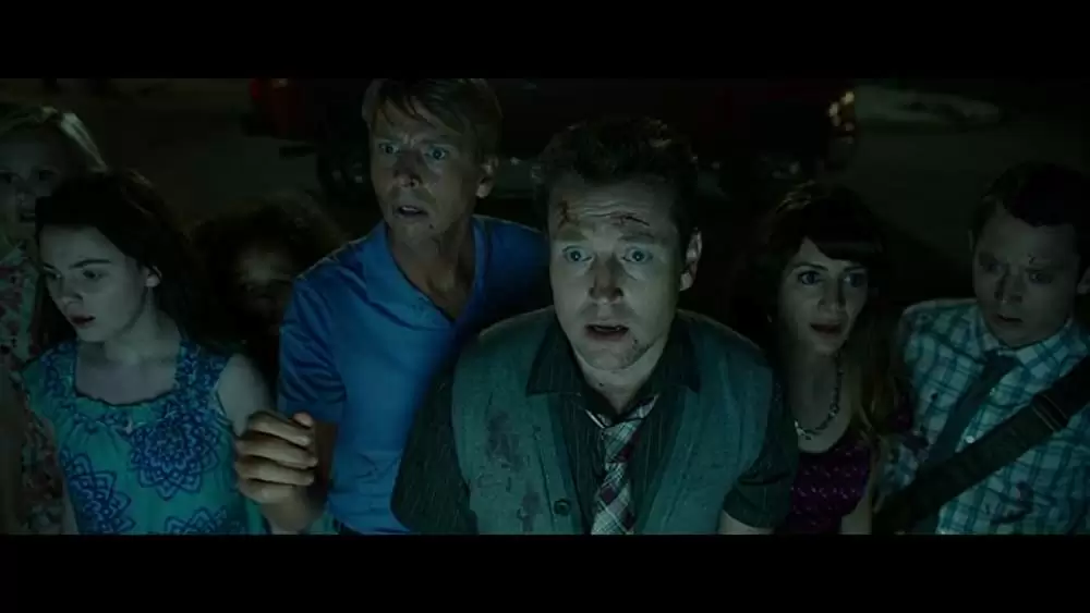 「ゾンビスクール！」イライジャ・ウッド & アリソン・ピル & リー・ワネル & ジャック・マクブレイヤー & ナシム・ペドラド & Morgan Lily & Armani Jacksonの画像