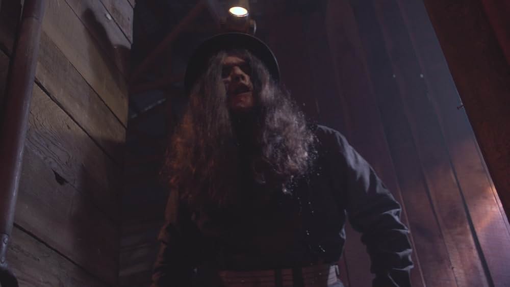 The Barn（原題）の画像