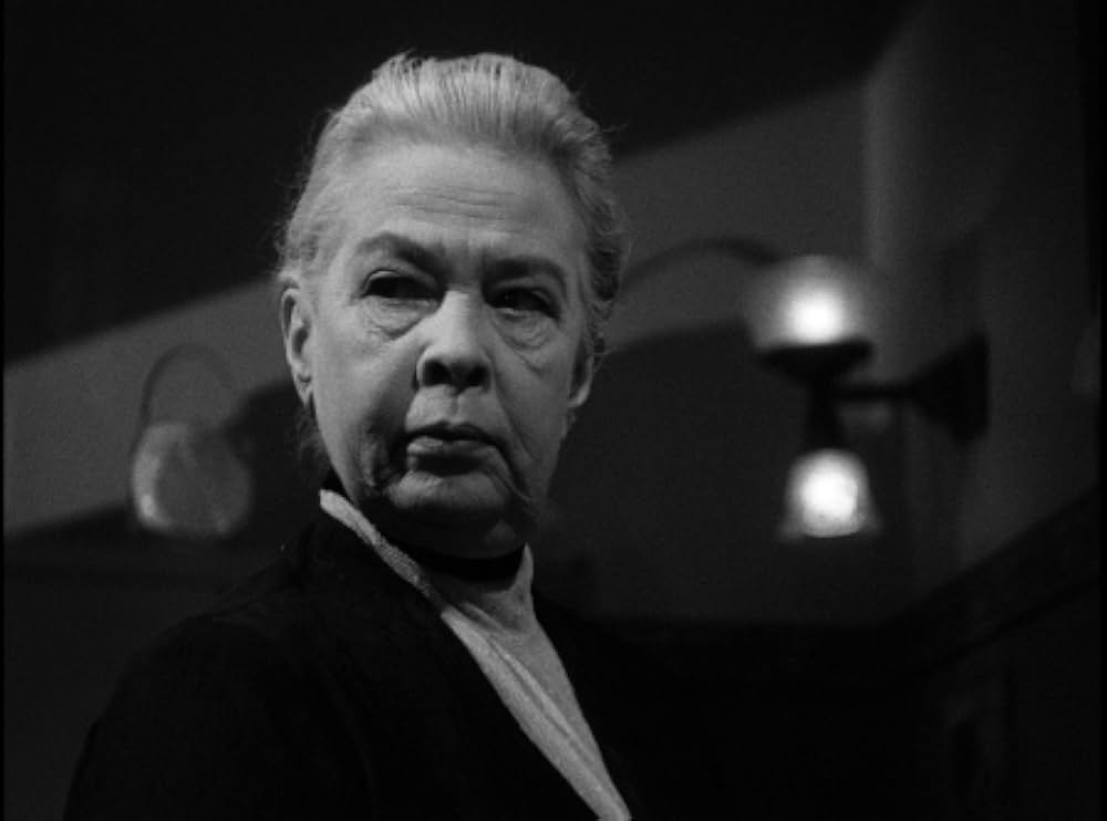 Mysterious Intruder（原題）の画像