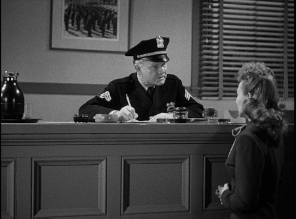 Mysterious Intruder（原題）の画像