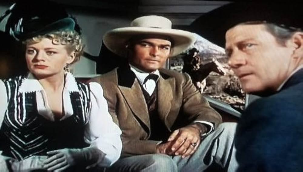 フレンチー 復讐への道の写真