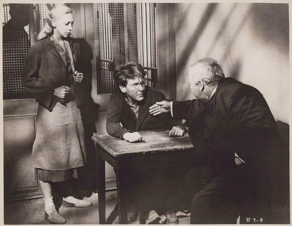 エッフェル塔の男の画像