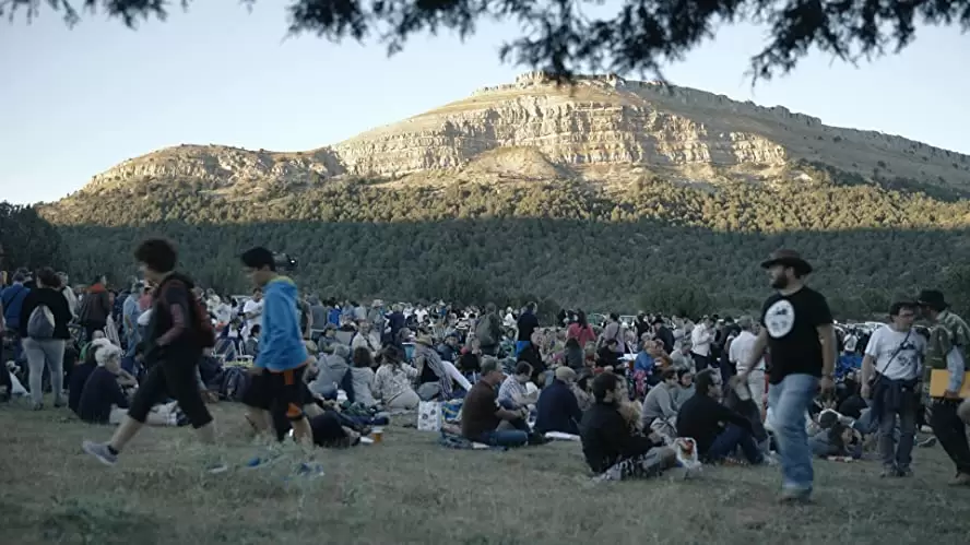 サッドヒルを掘り返せの画像