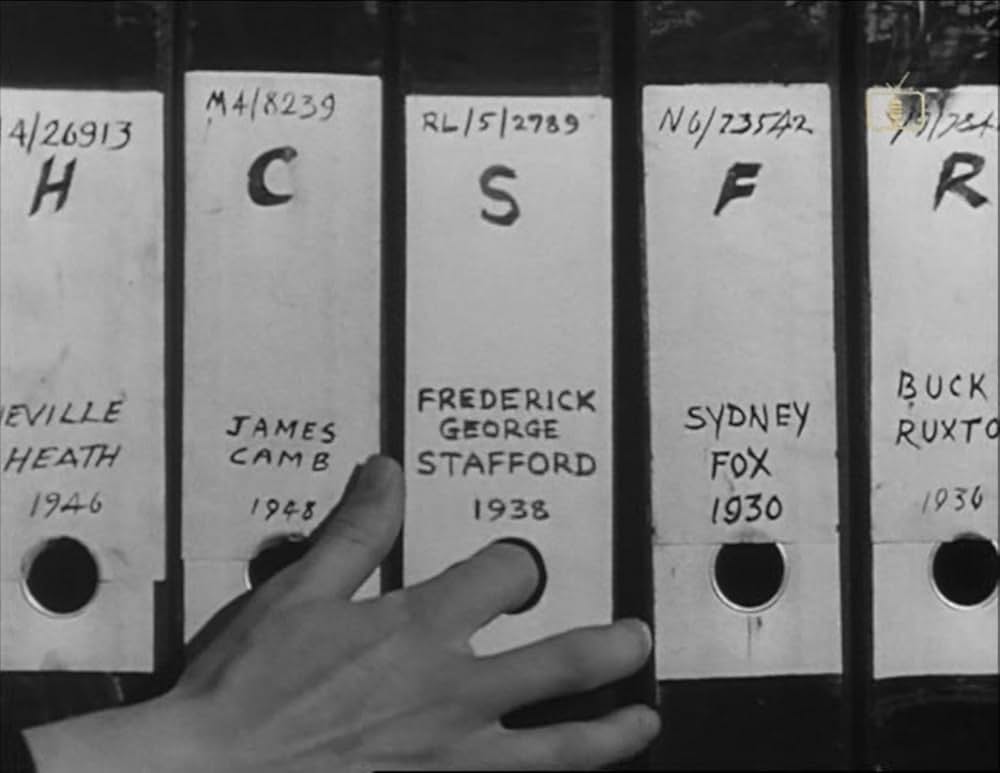 無言の目撃者の画像