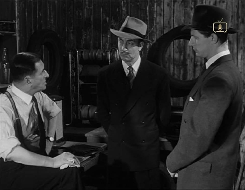 無言の目撃者の画像