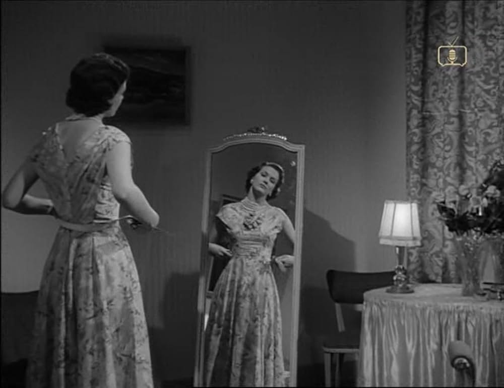 無言の目撃者の画像