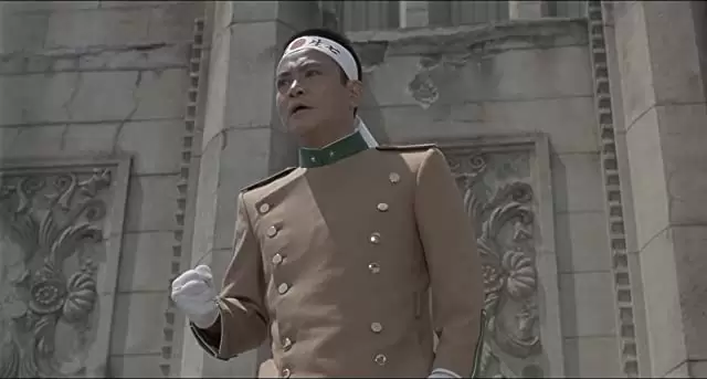 「ミシマ：ア・ライフ・イン・フォー・チャプターズ」緒形拳の画像